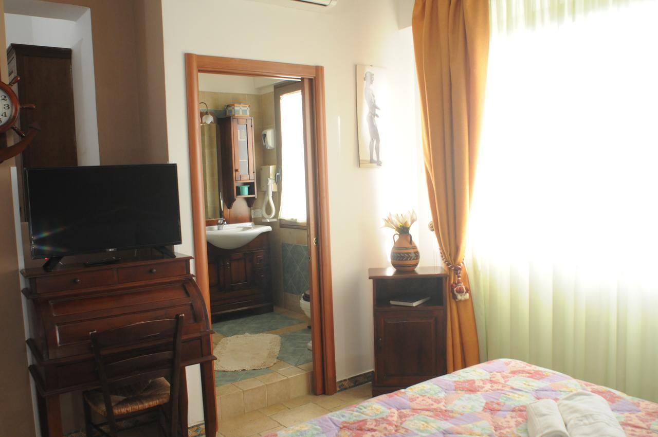 B&B Villa Anna Маринелла Экстерьер фото